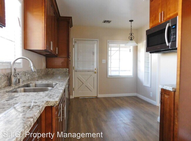 Building Photo - 3 br, 1 bath House - 8528 Wyngate St.