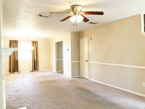Foto del edificio - 2602 Springstone Dr