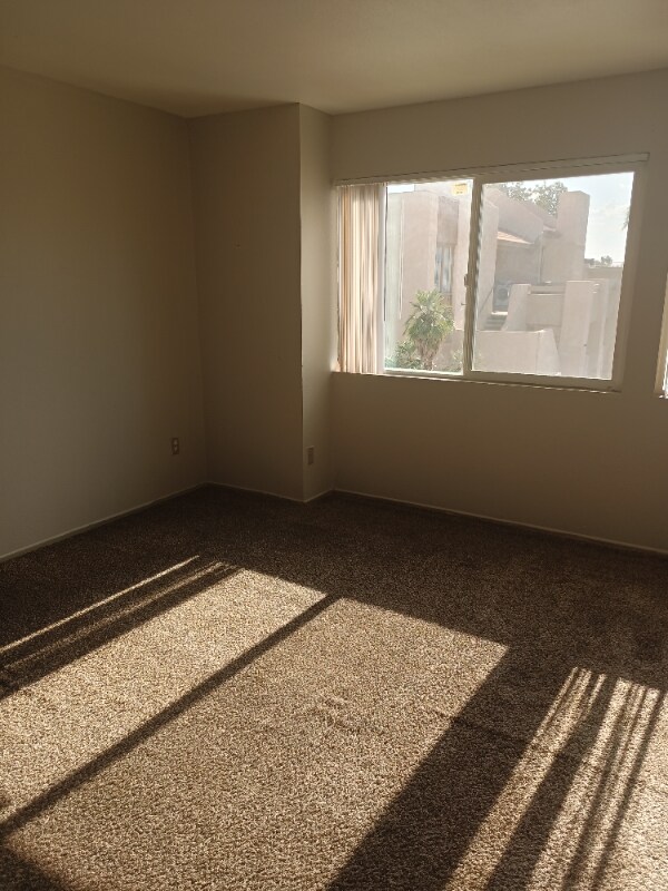 3520 W Dunlap Ave Unit 193, Phoenix, AZ 85051 Condo for Rent in