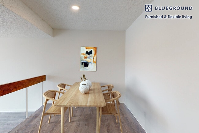 Foto del edificio - 2950 Van Ness St NW