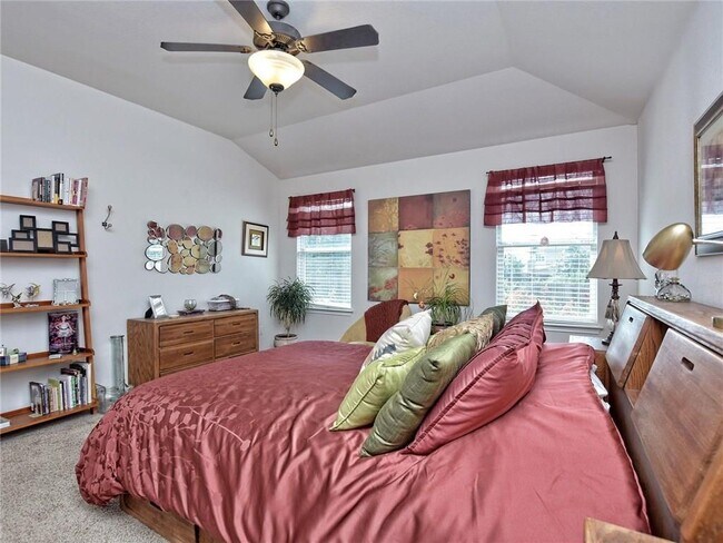 Foto del edificio - 18617 Wind Valley Way