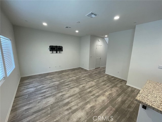 Building Photo - 24277 Bay Laurel Ave