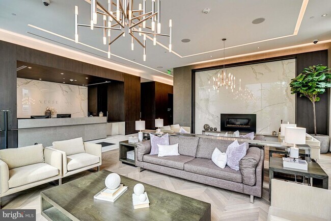 Foto del edificio - 1650 Silver Hill Dr
