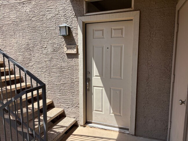 Foto del edificio - 3830 E Lakewood Pkwy E