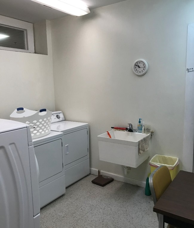 Interior Photo - 301 Salem Ave
