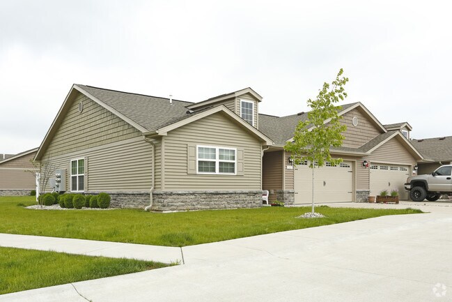 Edificio - Redwood Fort Wayne Diebold Road