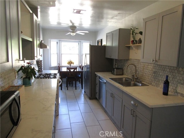 Foto del edificio - 7712 Melrose St