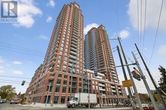 Building Photo - 3260 Sheppard Ave E