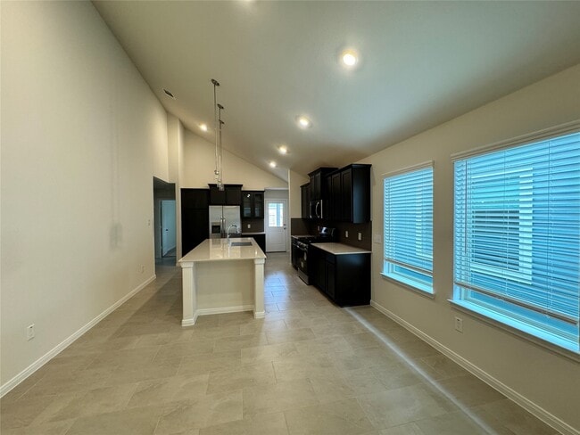 Building Photo - 8026 Cypress Country Dr