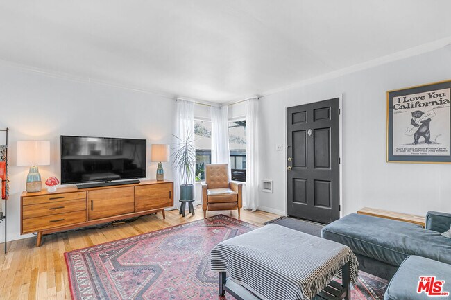 Foto del edificio - 6051 W 86th Pl