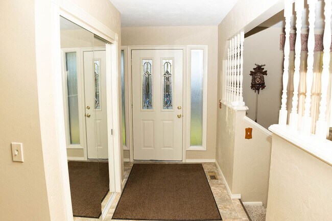 Foto del edificio - Spacious 5 Bed, 3 Bath Home for Rent in Idaho Falls!