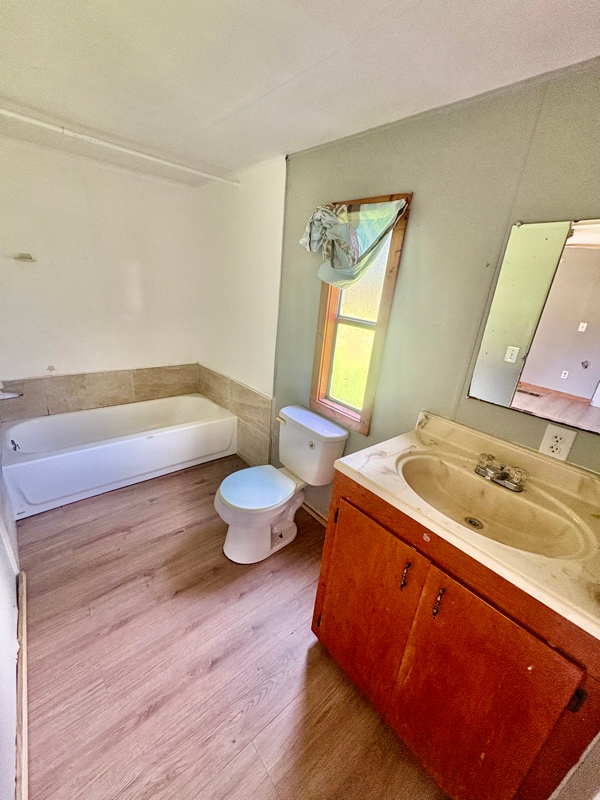 Building Photo - 1056 Pecan Dr