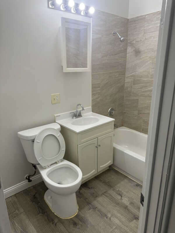 Foto del edificio - 13502 S Brandon Ave