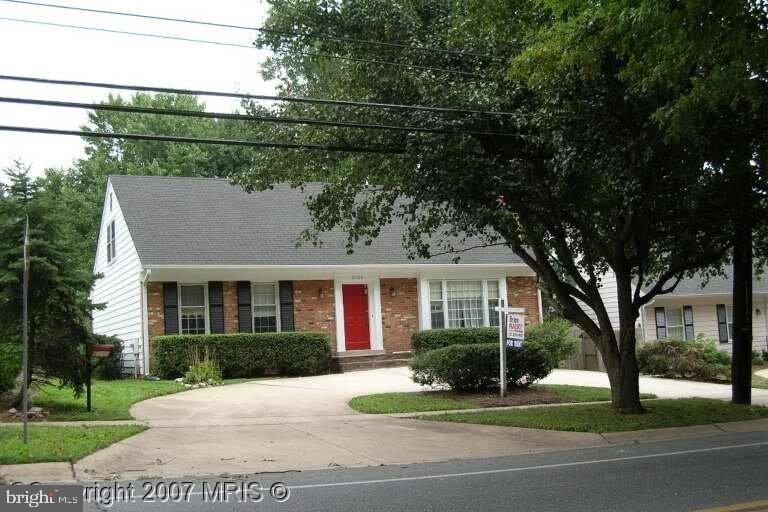 Foto principal - 5105 Sangamore Rd