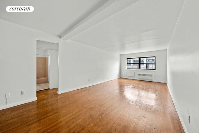 Foto del edificio - 2545 Sedgwick Ave