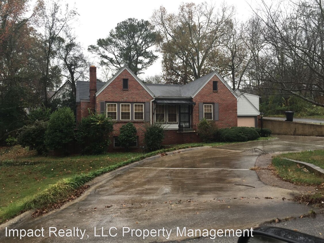 Primary Photo - 3 br, 1.5 bath House - 901 Edgewood