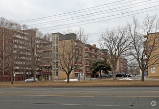 Building Photo - 2356 EGLINTON AVENUE EAST