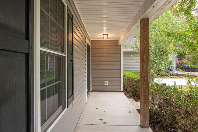 Foto del edificio - 174 Live Oak Dr