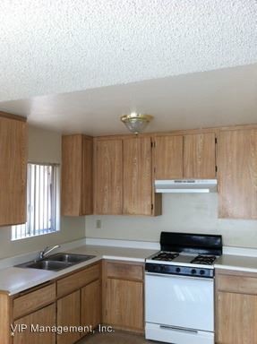 Foto del edificio - 16304-16314 Hughes Rd