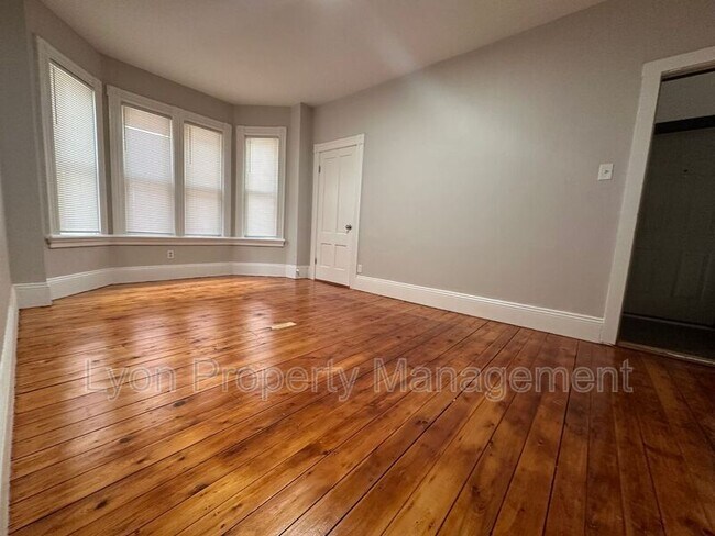 Building Photo - 37 Mechanic Ave