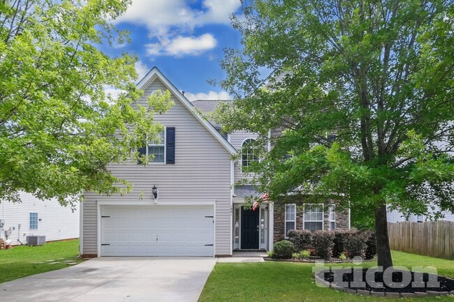 Building Photo - 1001 Southridge Dr