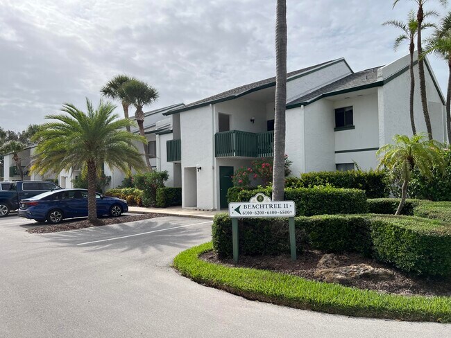 Foto del edificio - 2400 S Ocean Dr