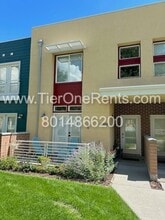 Building Photo - 11306 S Clove Ln