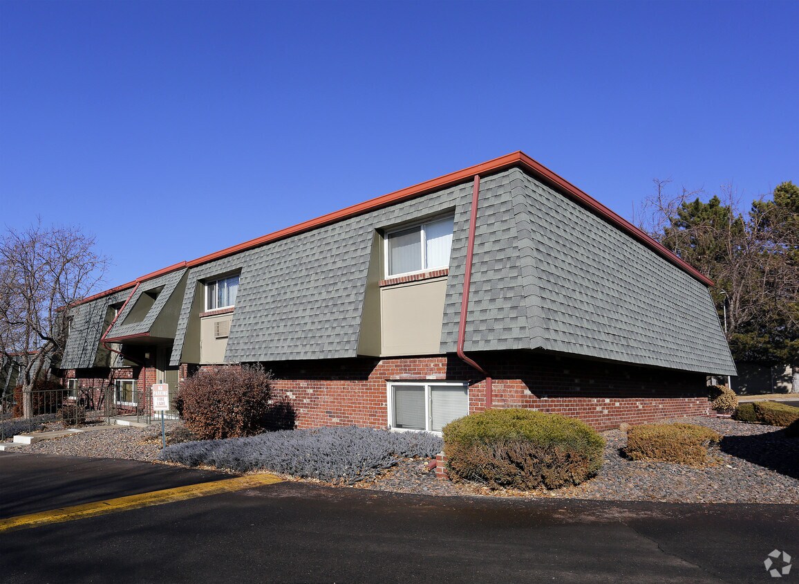 Hampden Village Apartments Denver, CO