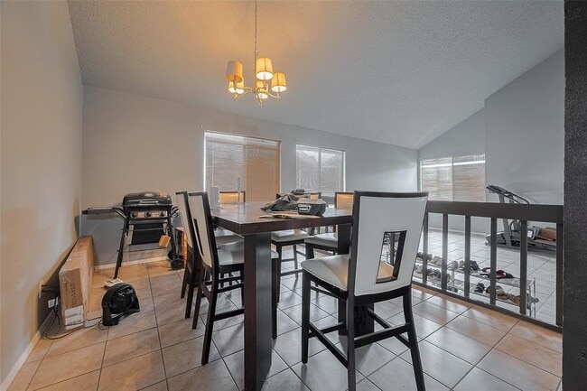 Building Photo - 13610 Sunswept Way