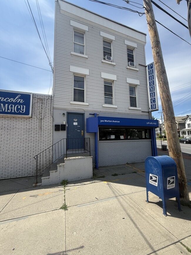 Building Photo - 300 Morton Ave