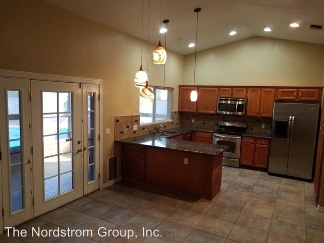 Building Photo - 3 br, 2 bath House - 4780 W Hardy Road
