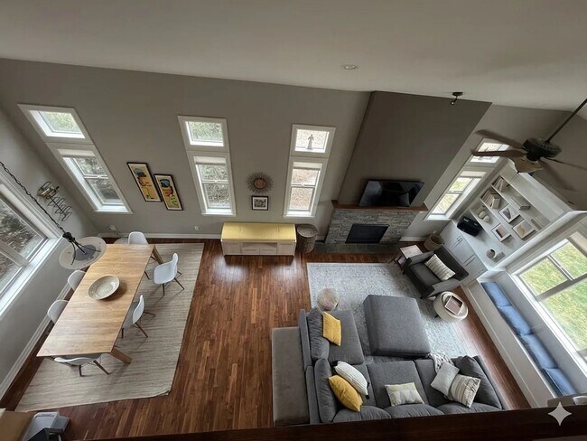 Foto del edificio - Bright Corner-Lot Home in Desirable Niwot Neighborhood