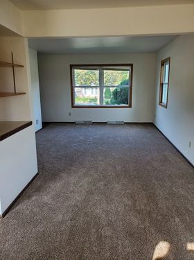 Building Photo - 509 E Monroe Ave