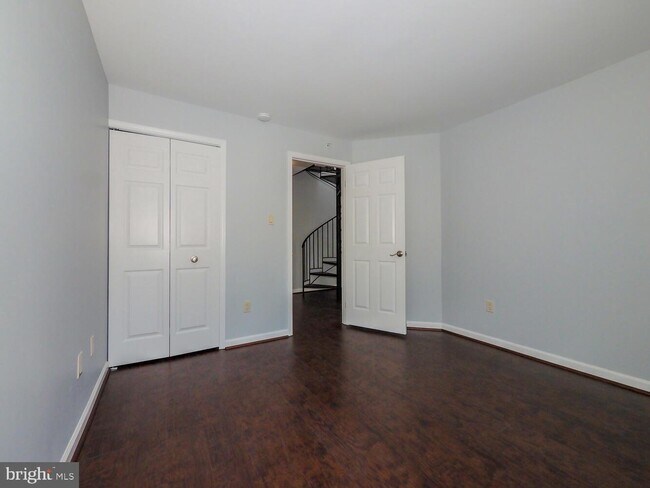 Building Photo - 5084 Dorsey Hall Dr
