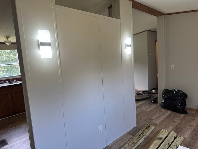 Building Photo - 106 Crappie Dr