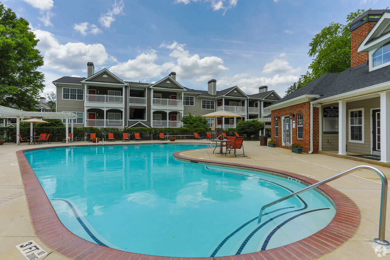 The Columns at Club Drive - Apartments in Duluth, GA | Apartments.com