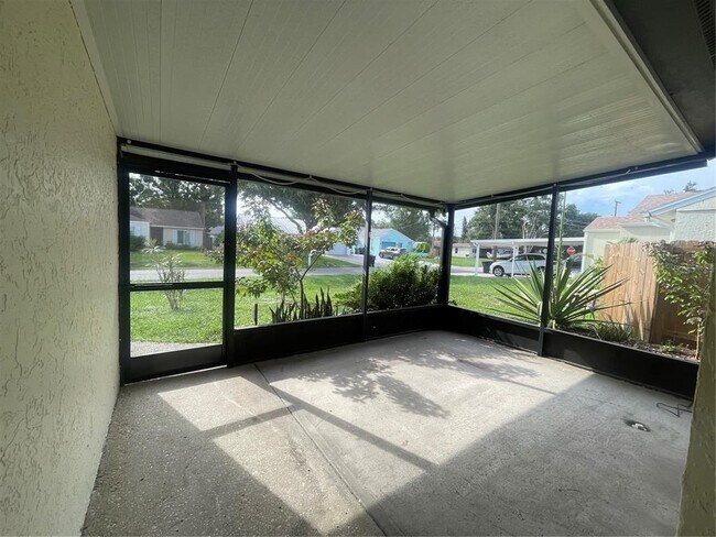 Foto del edificio - 6806 S Gabrielle St