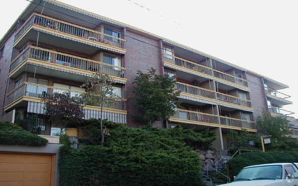 Foto del edificio - Midtown Condominiums 