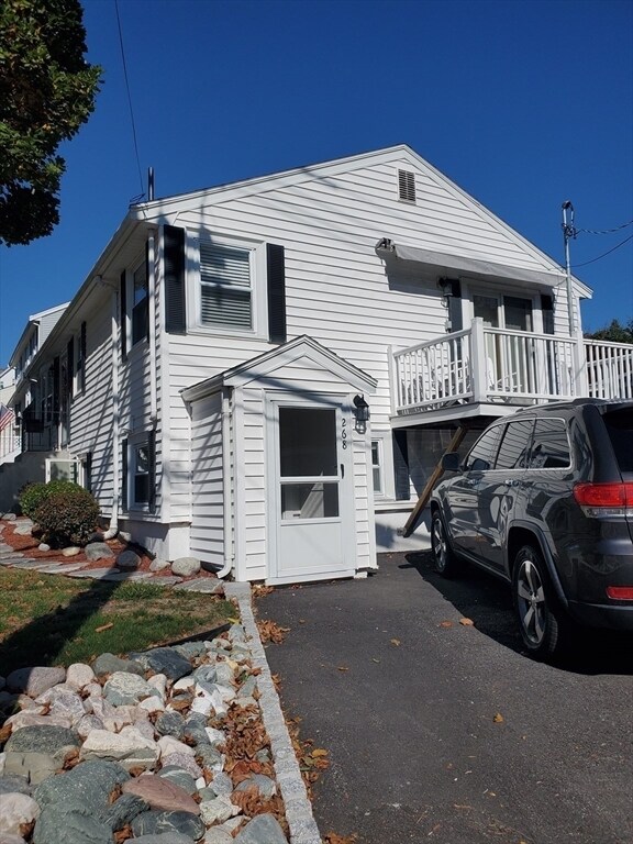 268 Atlantic Ave Unit B, Hull, MA 02045 Room for Rent in Hull, MA