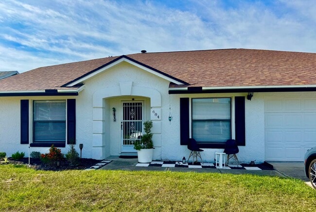 Building Photo - 684 Starstone Dr