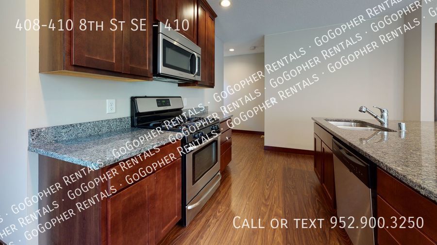 Primary Photo - 410 8th ST SE