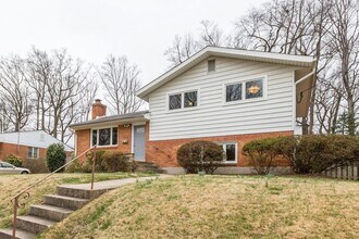 Building Photo - 9718 Holmhurst Rd