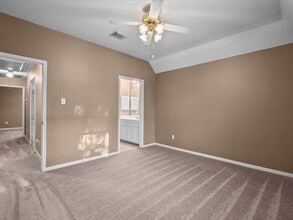 Building Photo - 2210 Crimson Cove Ct