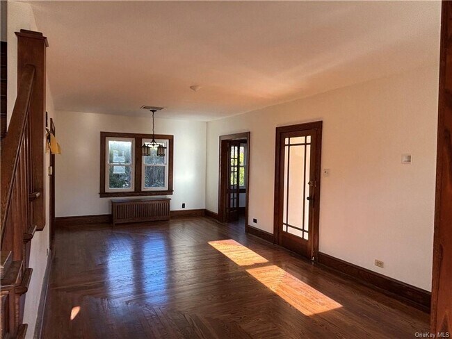 Building Photo - 3 E Belvedere St