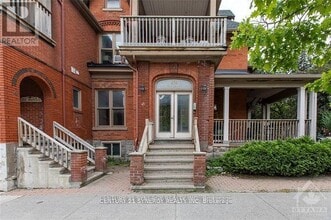 Building Photo - 450 MacLaren St