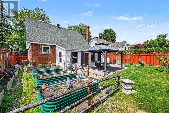 Building Photo - 1156 Emperor Ave