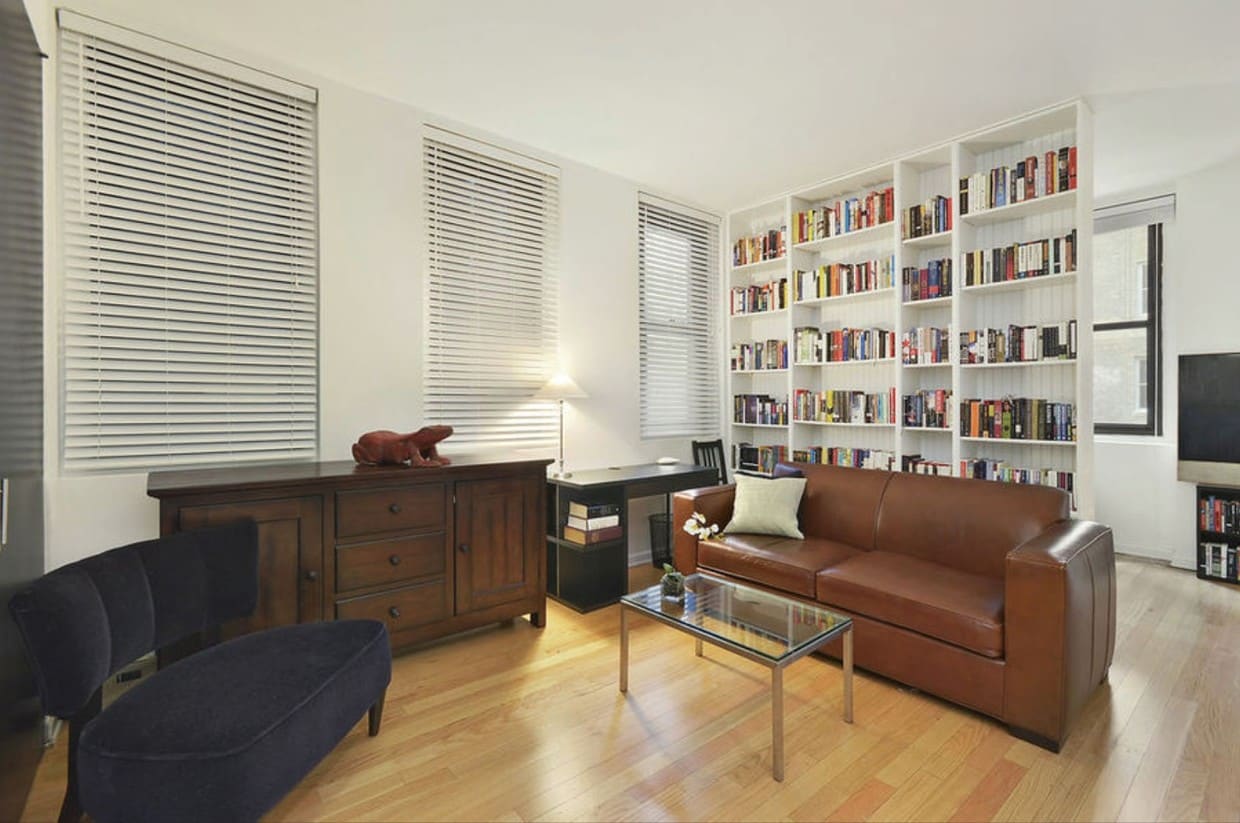 Primary Photo - 56 Pine St