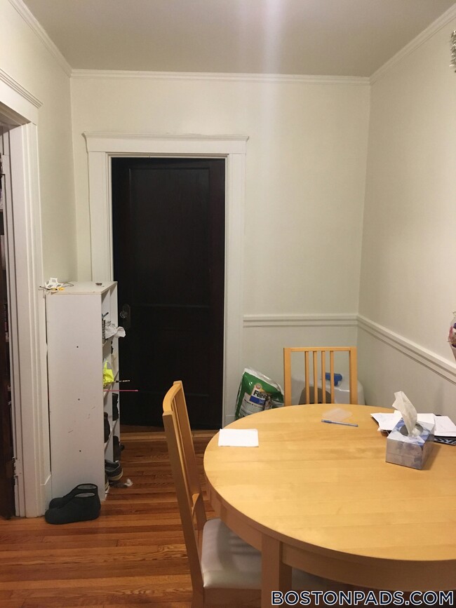 Foto del edificio - 157 Summer St