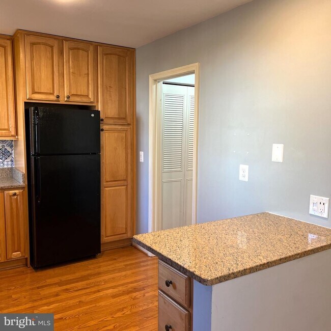 Foto del edificio - 3274 Applegate Ct
