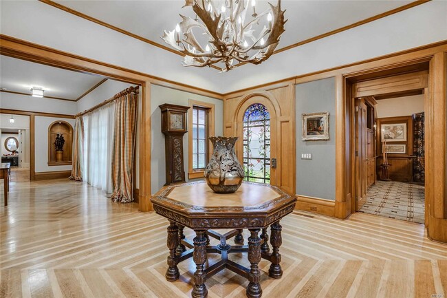 Foto del edificio - 35 Chestnut Hill Dr